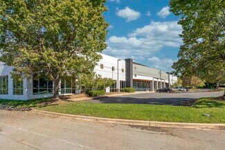 Plus de détails pour 6135 Lakeview Rd, Charlotte, NC - Bureau, Local d'activités à louer