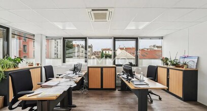 94 Rue Victor Hugo, Ivry-sur-Seine à louer Photo de l’immeuble– Image 2 sur 2