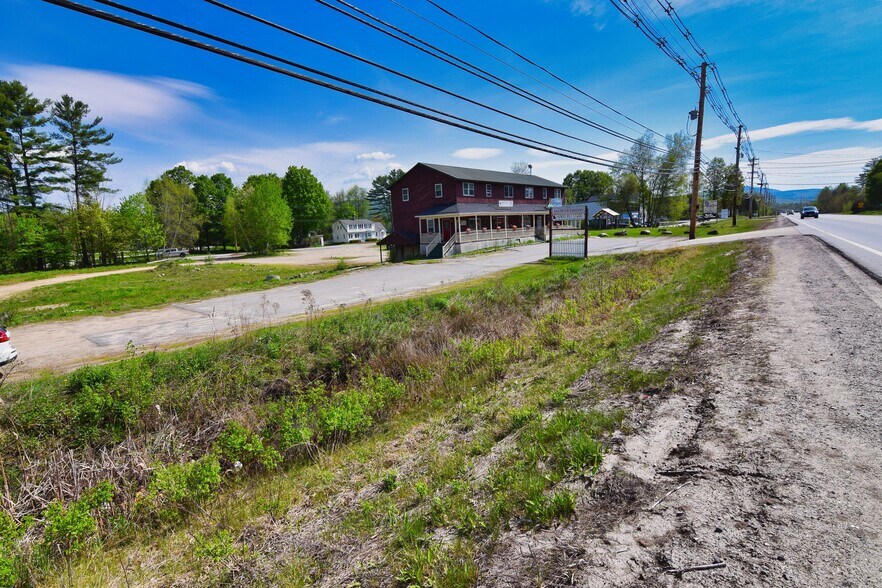 584 Tenney Mountain Hwy, Plymouth, NH à vendre - Photo de l’immeuble – Image 2 sur 11