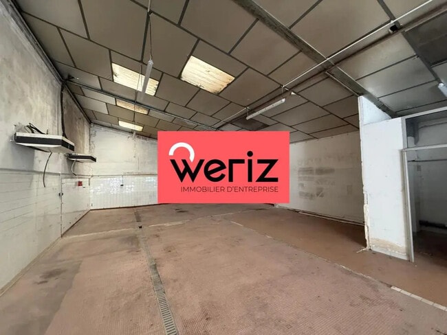 Plus de détails pour Local d'activités à louer