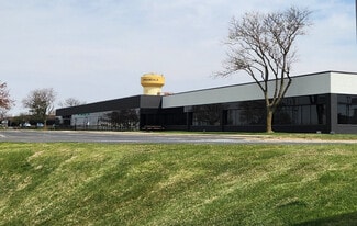 Plus de détails pour 4250 114th St, Urbandale, IA - Local d'activités à louer
