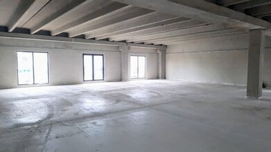 805 Avenue Léon Amic, Cuers à louer Photo intérieure– Image 2 sur 5