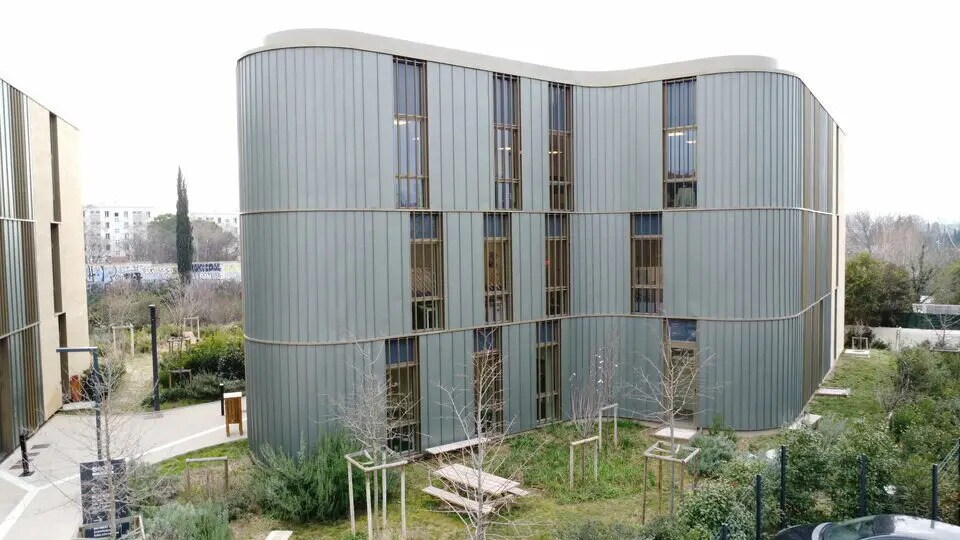 Bureau dans Aix-en-Provence à louer - Photo de l’immeuble – Image 1 sur 14