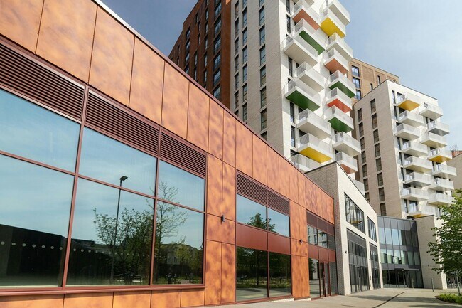 Plus de détails pour Queen St, Maidenhead - Local commercial à louer