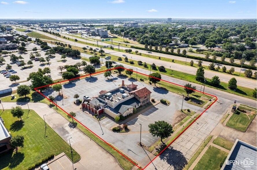 4330 Kell Blvd, Wichita Falls, TX à vendre - Photo de l’immeuble – Image 1 sur 51