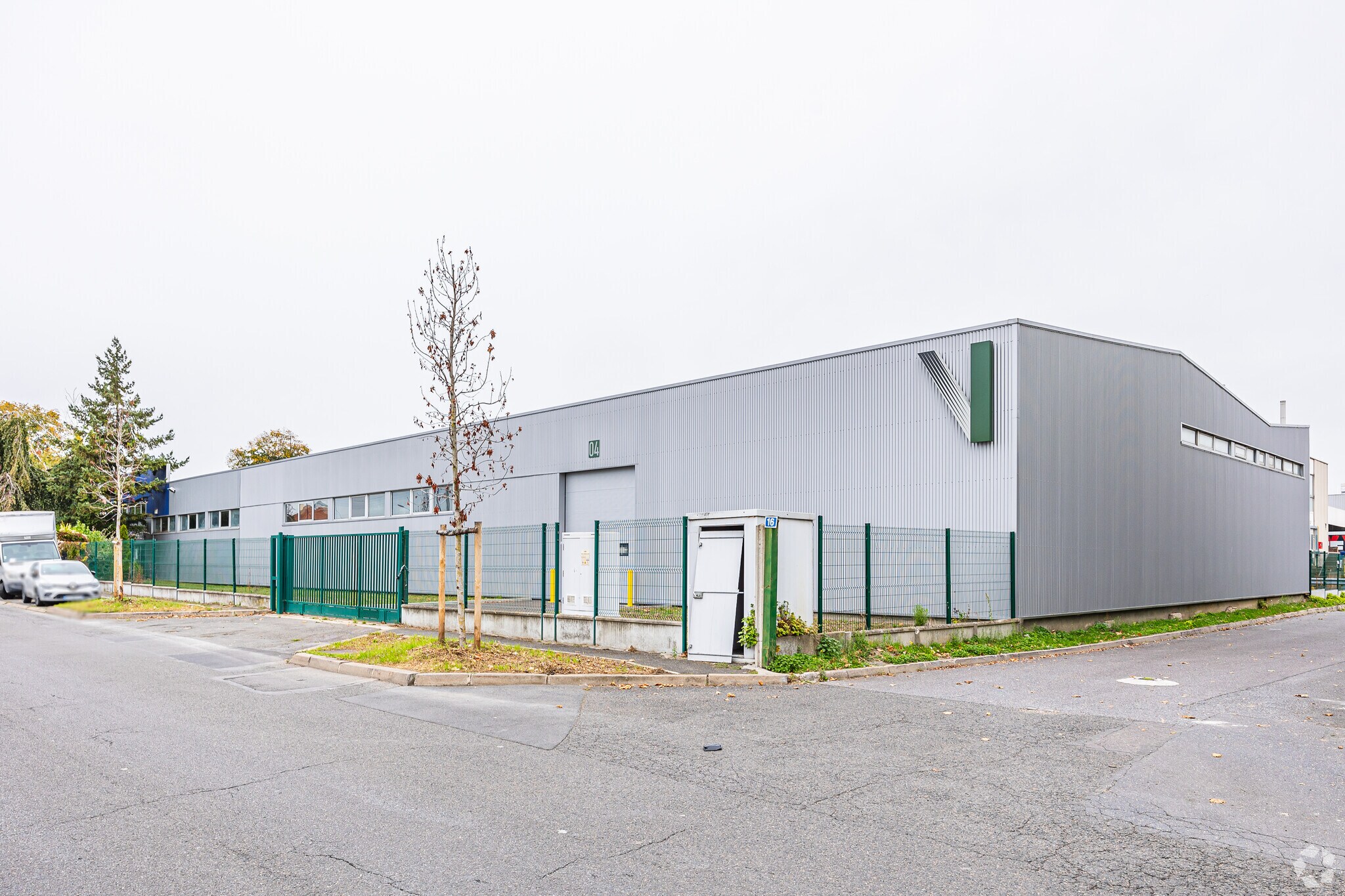 Local d’activités dans Bezons à louer Photo principale– Image 1 sur 10