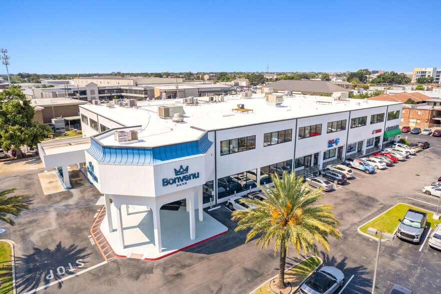 3908 Veterans Memorial Blvd, Metairie, LA à vendre - Photo de l’immeuble – Image 2 sur 53