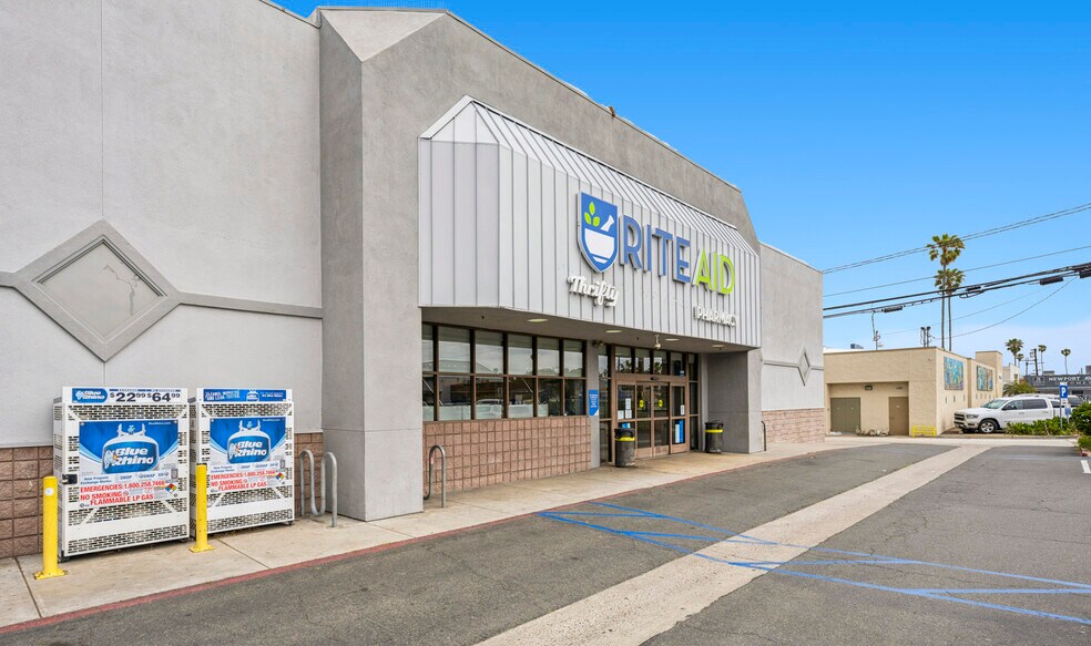 4840 Niagara Ave, San Diego, CA à vendre - Photo de l’immeuble – Image 2 sur 10