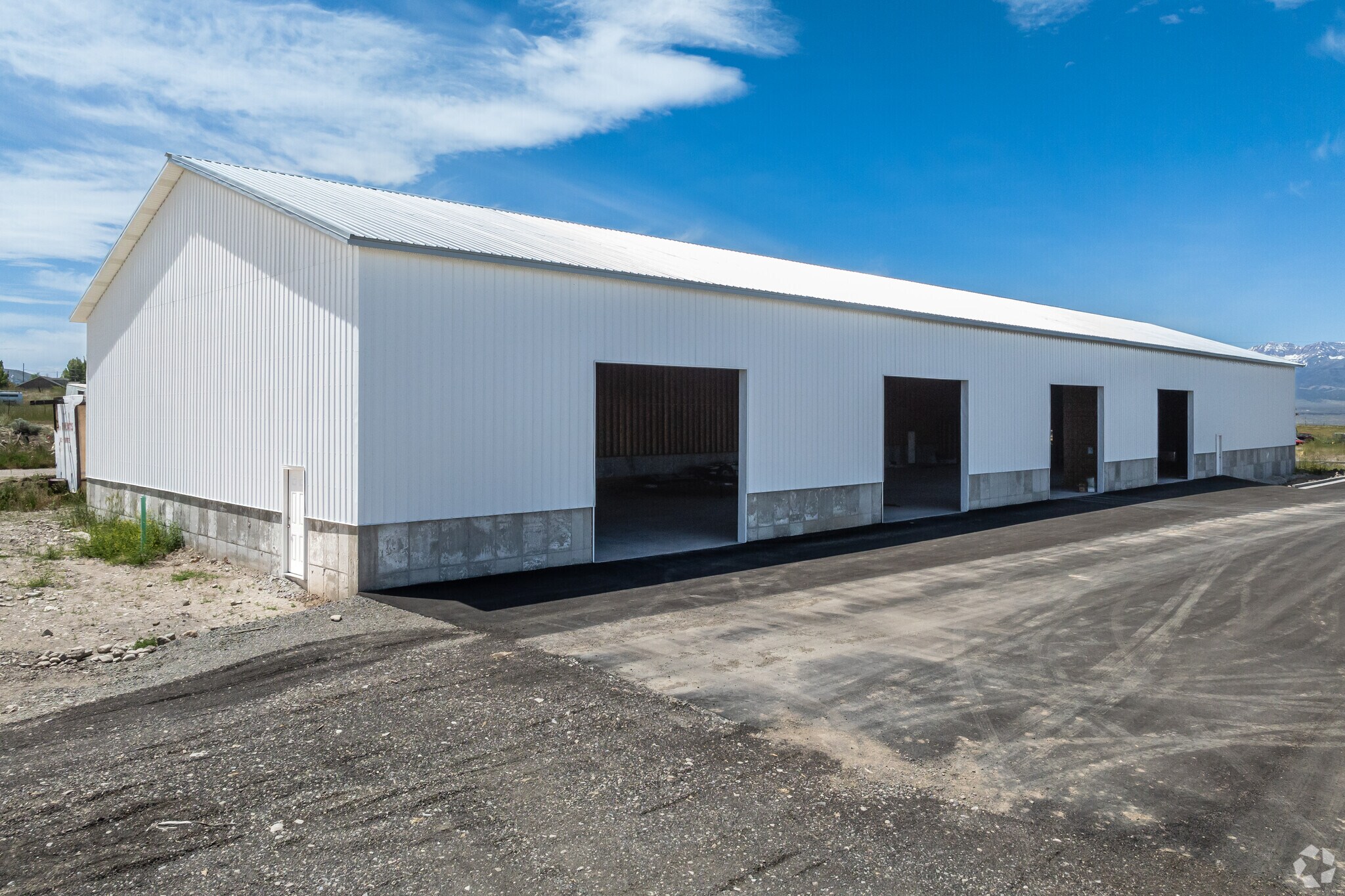 952 N 1000 W, Tooele, UT à vendre Photo principale– Image 1 sur 11