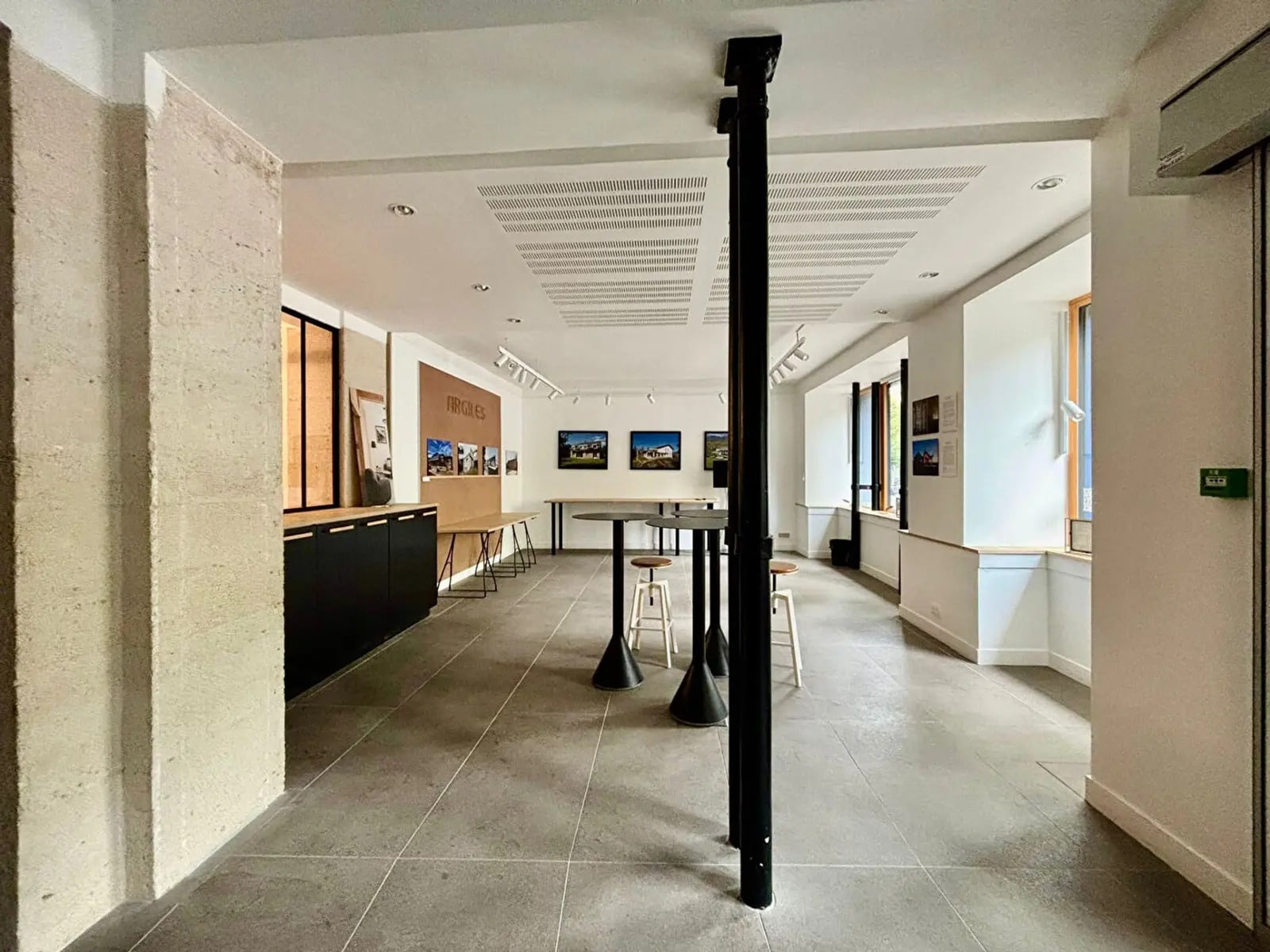 Bureau dans Paris à louer Photo intérieure– Image 1 sur 3