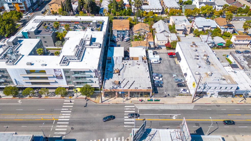5635-5639 Melrose Ave, Los Angeles, CA à louer - Photo de l’immeuble – Image 3 sur 5