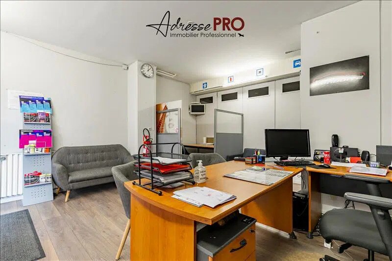 Local commercial dans Bordeaux à vendre - Photo de l’immeuble – Image 2 sur 4