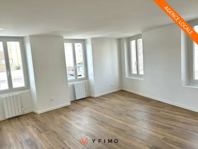 Plus de détails pour Local commercial à louer