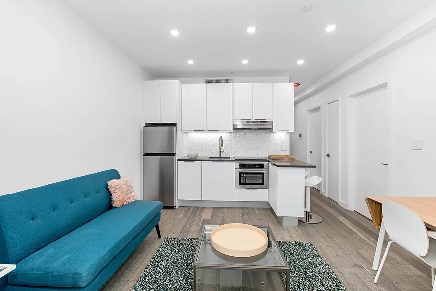 319 Broadway, Brooklyn, NY à vendre - Photo de l’immeuble – Image 3 sur 21
