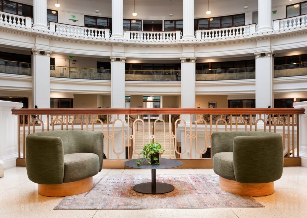 300 Frank H Ogawa Plz, Oakland, CA à louer Photo intérieure– Image 1 sur 9