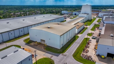 6401 N Eldridge Pky, Houston, TX à louer Photo de l’immeuble– Image 1 sur 4