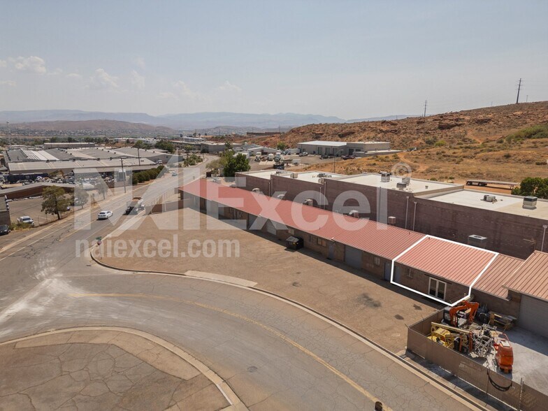 625 Red Rock Rd, St George, UT à louer - Photo de l’immeuble – Image 2 sur 6