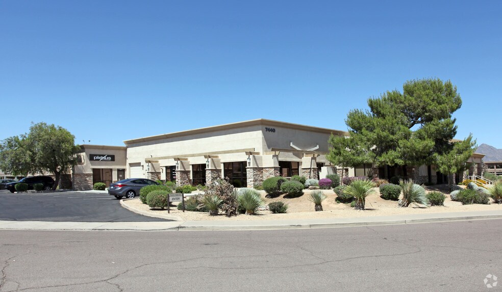 7440 E Karen Dr, Scottsdale, AZ à louer - Photo principale – Image 1 sur 62