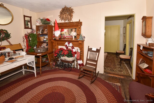 46 Tolland Green, Tolland, CT à vendre - Photo de l’immeuble – Image 2 sur 7