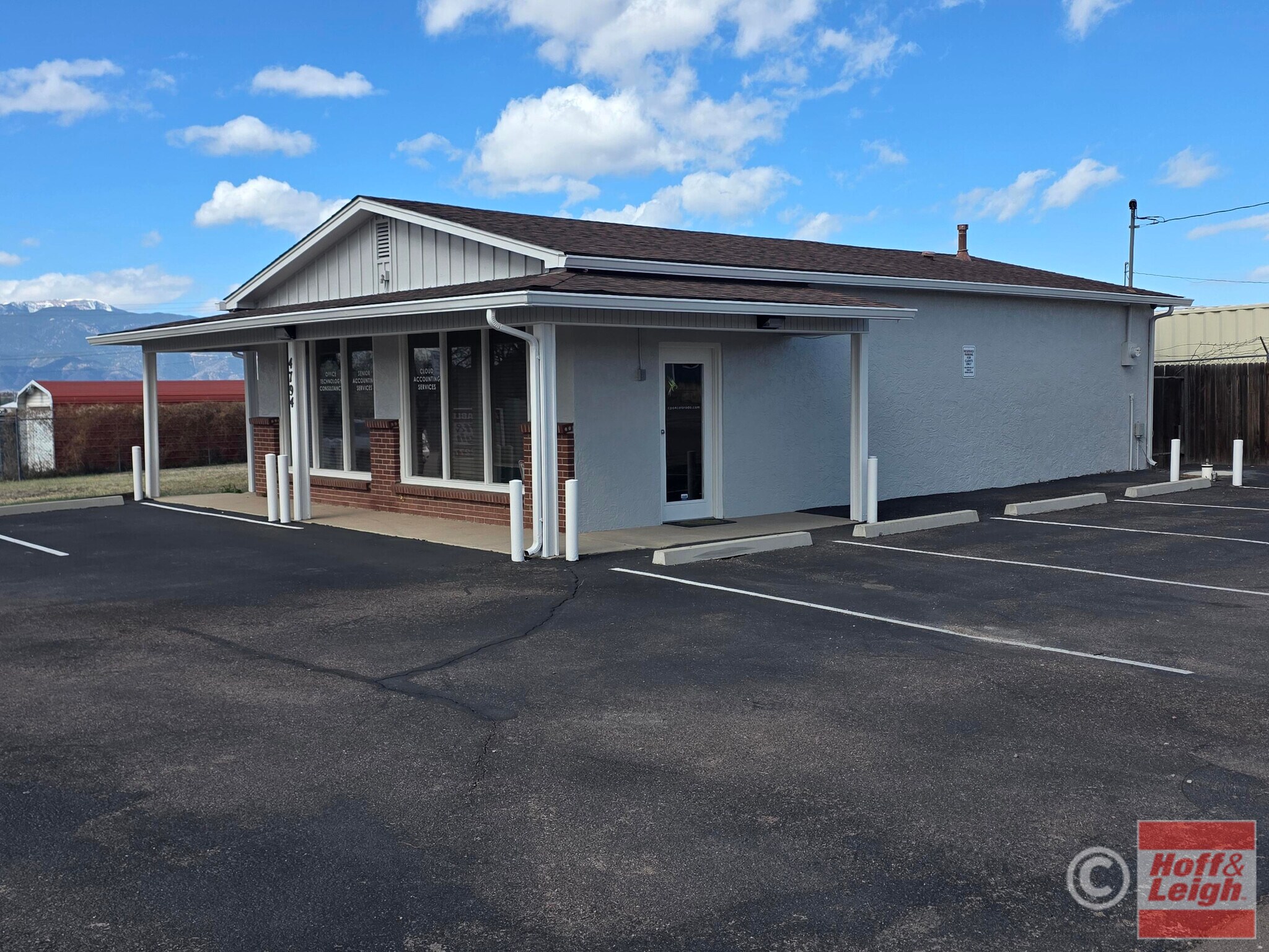 4794 Austin Bluffs Pky, Colorado Springs, CO à louer Photo principale– Image 1 sur 6