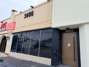 3606-3614 Greenville Ave, Dallas, TX à louer Photo intérieure– Image 1 sur 4