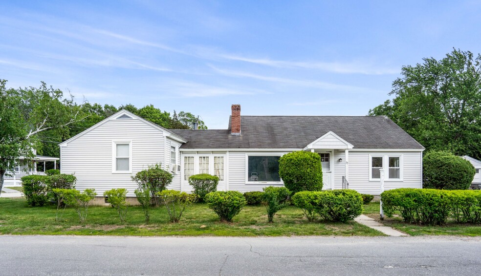 33 Hayes Ave, Manchester, NH à vendre - Photo de l’immeuble – Image 1 sur 28