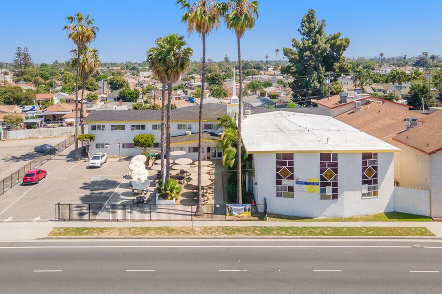 400 S Santa Fe Ave, Compton, CA à vendre - Photo de l’immeuble – Image 2 sur 32