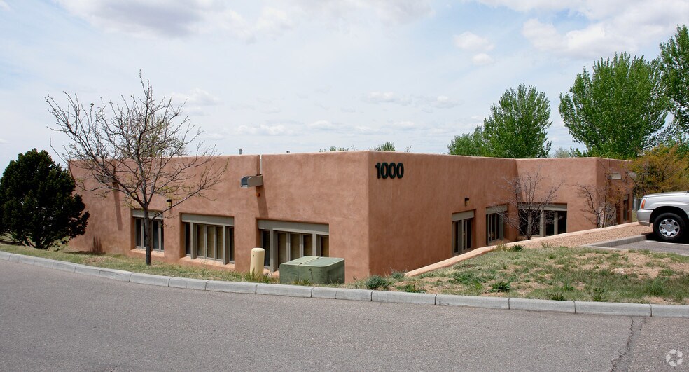 460 St Michael's Dr, Santa Fe, NM à vendre - Photo de l’immeuble – Image 2 sur 13
