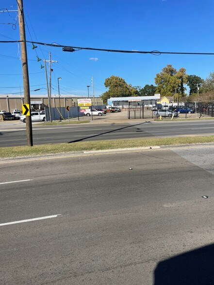 801 Jefferson Hwy, Jefferson, LA à louer - Photo principale – Image 1 sur 6