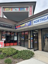 1139-1141 Jericho Tpke, Commack, NY à louer Photo de l’immeuble– Image 1 sur 6