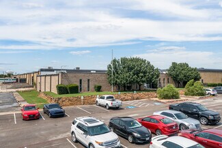 Plus de détails pour 602 Fountain Pky, Grand Prairie, TX - Industriel/Logistique à louer