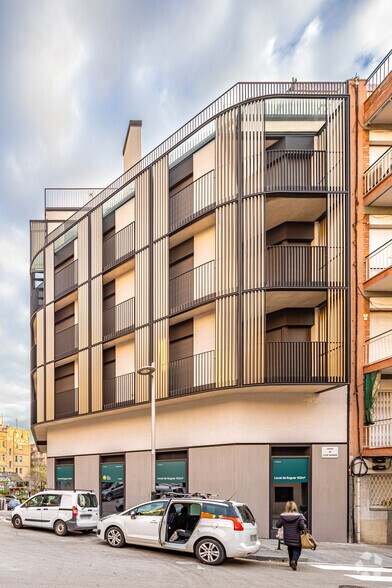 Passeig Maragall, 205, Barcelone, Barcelona à louer - Photo de l’immeuble – Image 3 sur 4