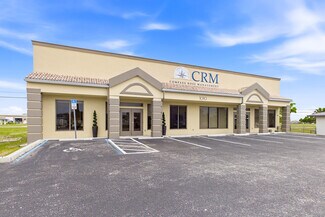 Plus de détails pour 1010 NE 9th St, Cape Coral, FL - Bureau à vendre