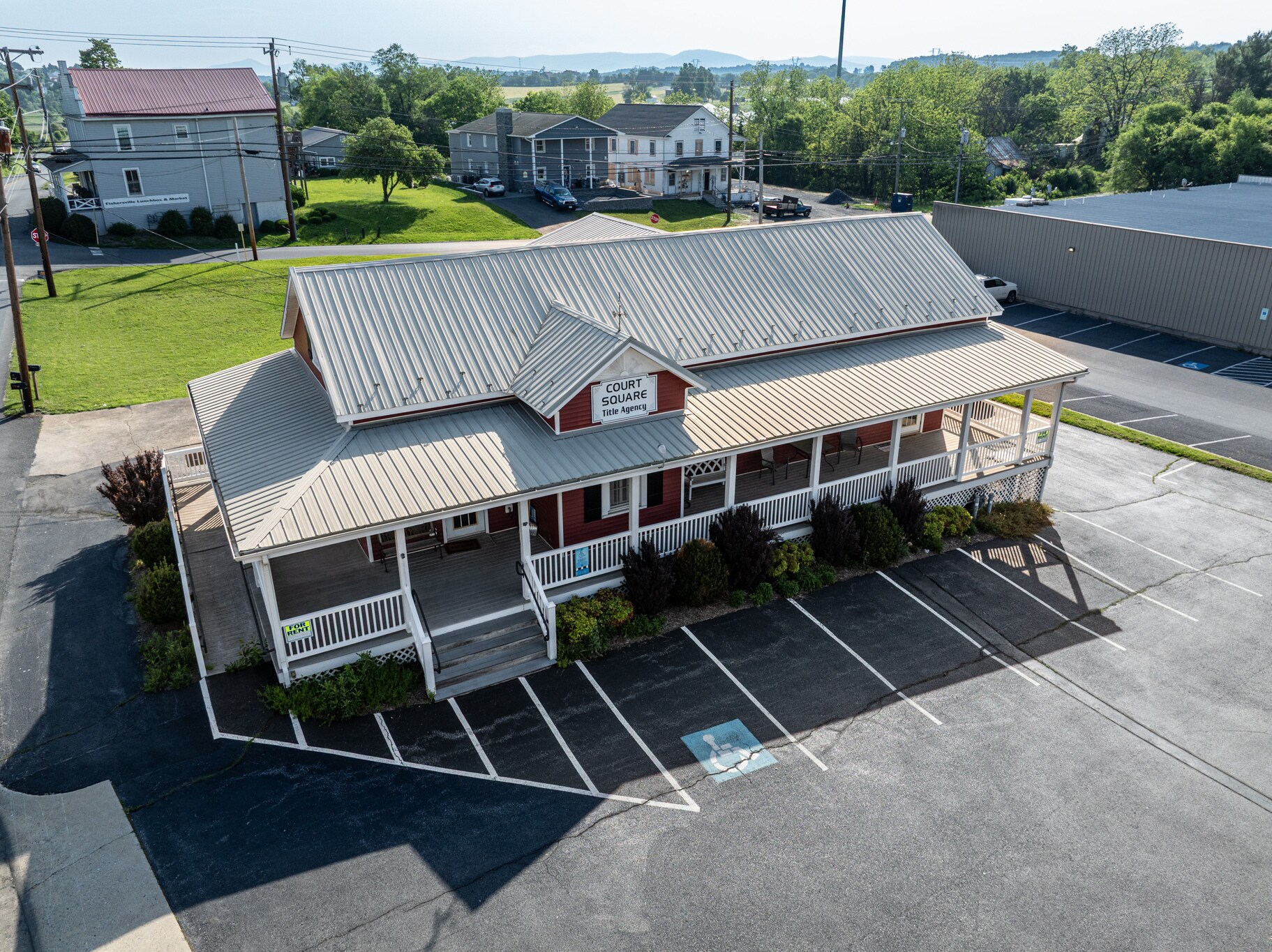 13 Long Meadow Rd, Fishersville, VA à louer Photo principale– Image 1 sur 2