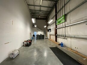 9918 162nd St Ct E, Puyallup, WA à louer Photo intérieure– Image 1 sur 2