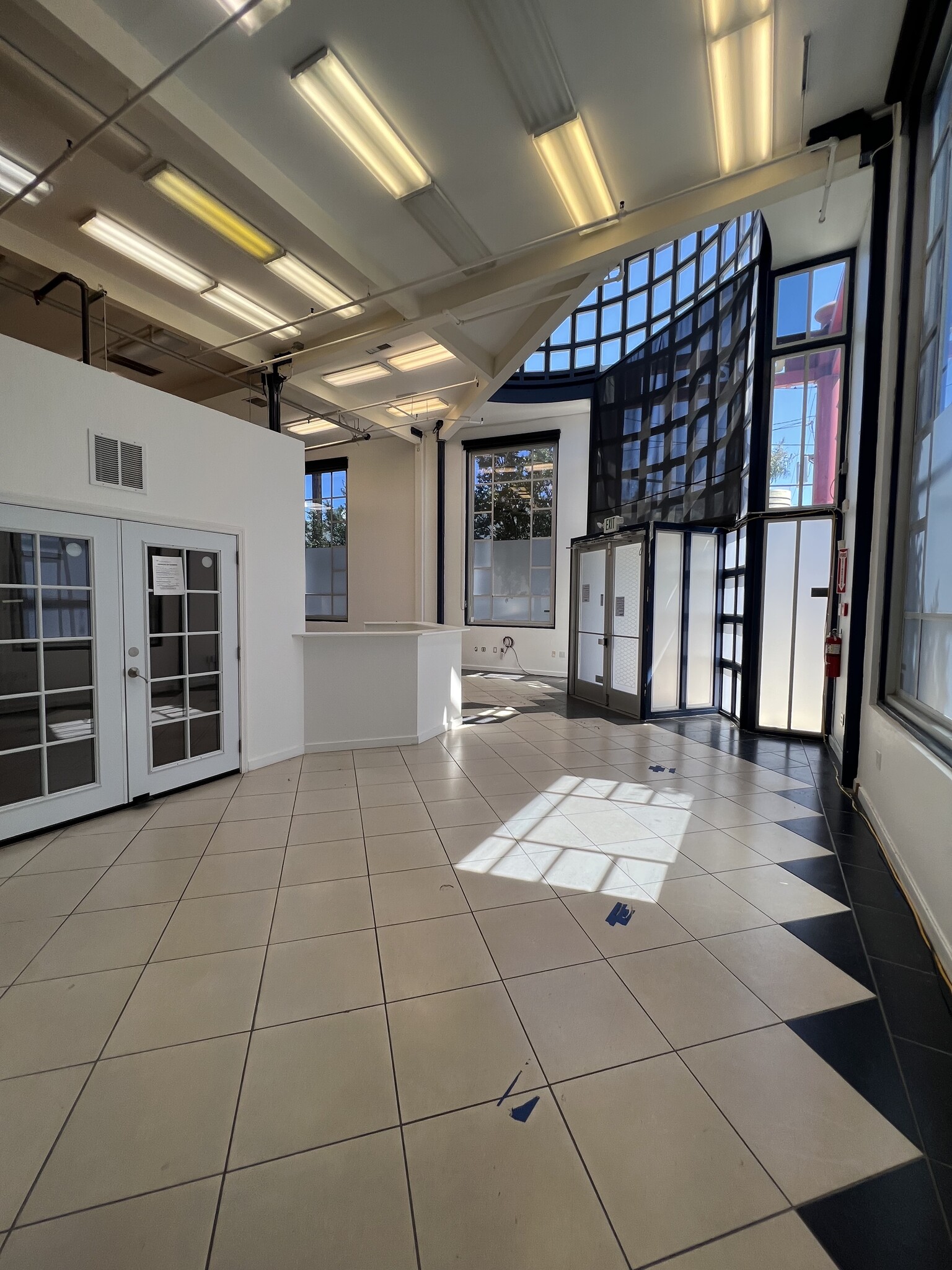 6460 Hollis St, Emeryville, CA à louer Photo intérieure– Image 1 sur 11