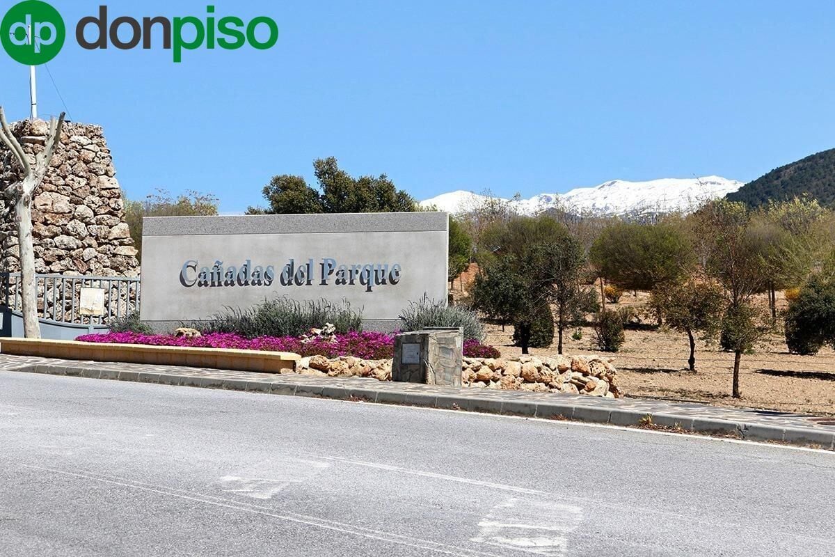 Calle Nevada, 4, Dílar, Granada à vendre Photo principale– Image 1 sur 22
