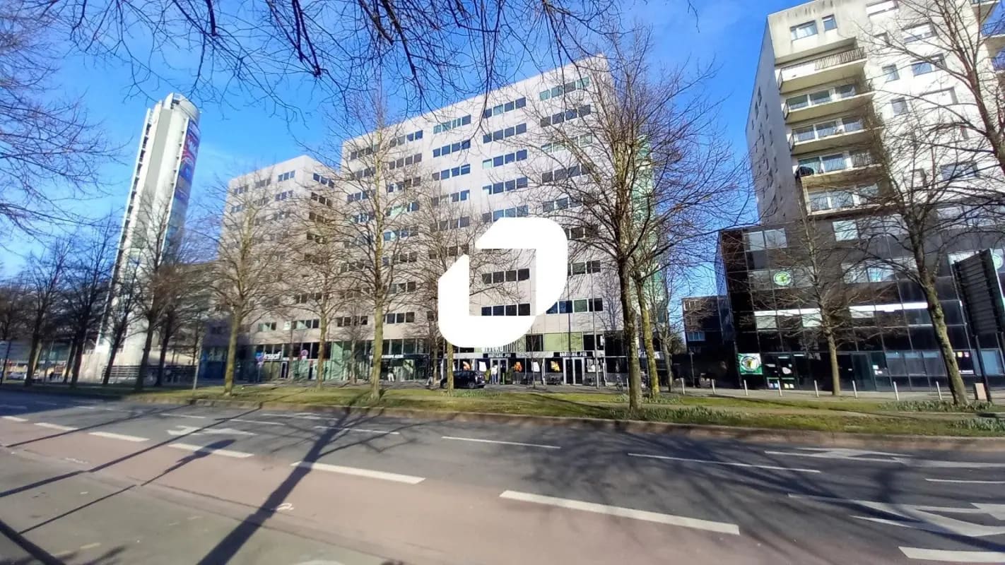 323 Avenue Du Président Hoover, Lille à louer Photo de l’immeuble– Image 1 sur 10