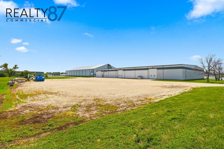 1004 Grant St, Manchester, IA à vendre - Photo de l’immeuble – Image 2 sur 27