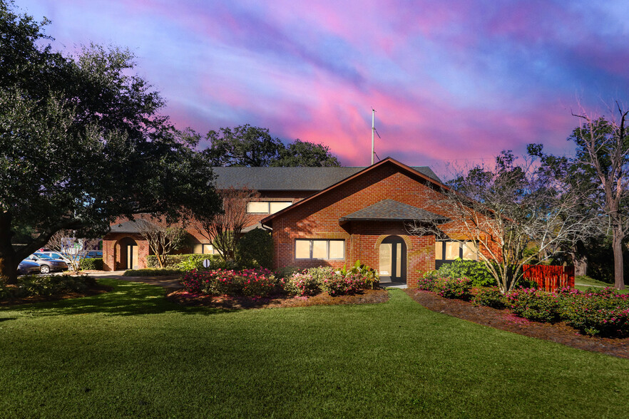 6317 Oleander Dr, Wilmington, NC à louer - Photo de l’immeuble – Image 1 sur 4