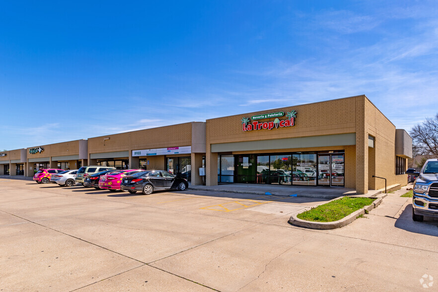 1091-1181 S Aspen Ave, Broken Arrow, OK à louer - Photo de l’immeuble – Image 3 sur 5
