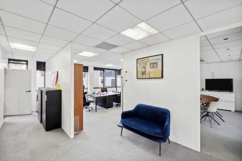 Bureau dans Paris à louer - Photo de l’immeuble – Image 3 sur 9