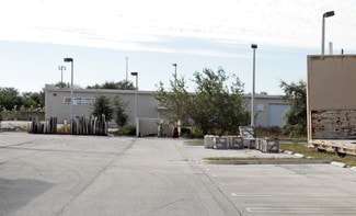 Plus de détails pour 3308-3320 45th St, West Palm Beach, FL - Industriel/Logistique à louer