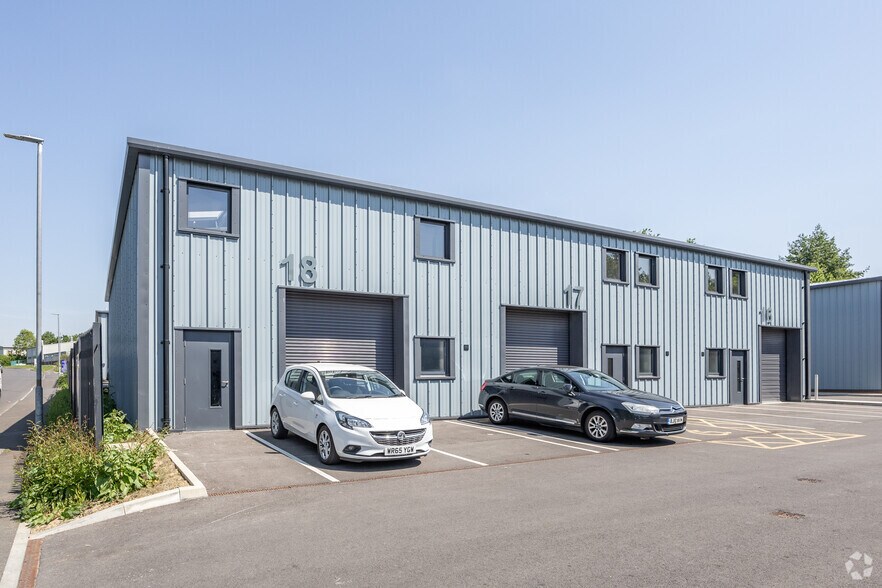 21 Artillery Rd, Yeovil à vendre - Photo de l’immeuble – Image 2 sur 8