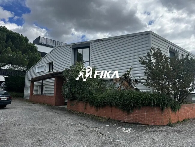 Plus de détails pour Bureau/Médical à louer