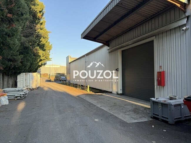 Plus de détails pour 16 Rue Jean Mermoz, Cournon-d'Auvergne - Industriel/Logistique à louer