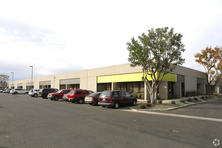 1240 Palmyrita Ave, Riverside, CA à vendre - Photo de l’immeuble – Image 2 sur 4