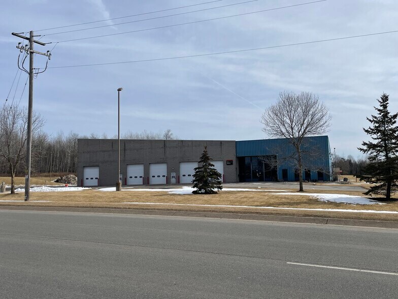 7815 Camp Phillips Rd, Schofield, WI à vendre - Photo de l’immeuble – Image 2 sur 6