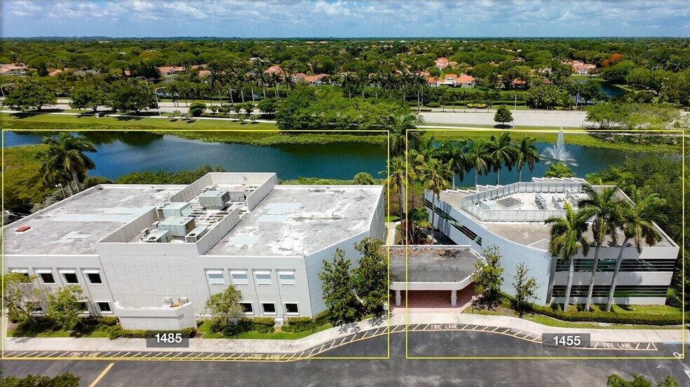 1455 N Park Dr, Weston, FL à louer - Photo de l’immeuble – Image 1 sur 35