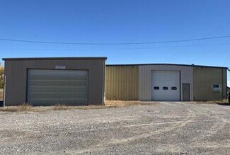 Plus de détails pour 821 S. Railroad Ave, Riverton, WY - Industriel/Logistique à vendre